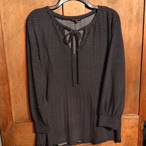 Adrianna Papell Black and White Polka Dot Women's V-neck Tunic Top